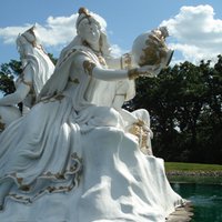 /gallery/scale/1216157840-3670-530-sq.jpg